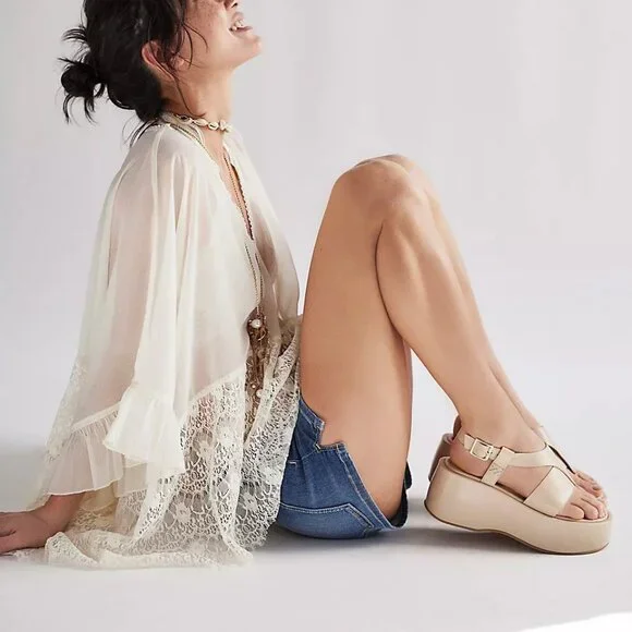 🎉LAST CHANCE🎉 FREE PEOPLE Holt Flatform Sandals / Silt - Picture 5 of 14